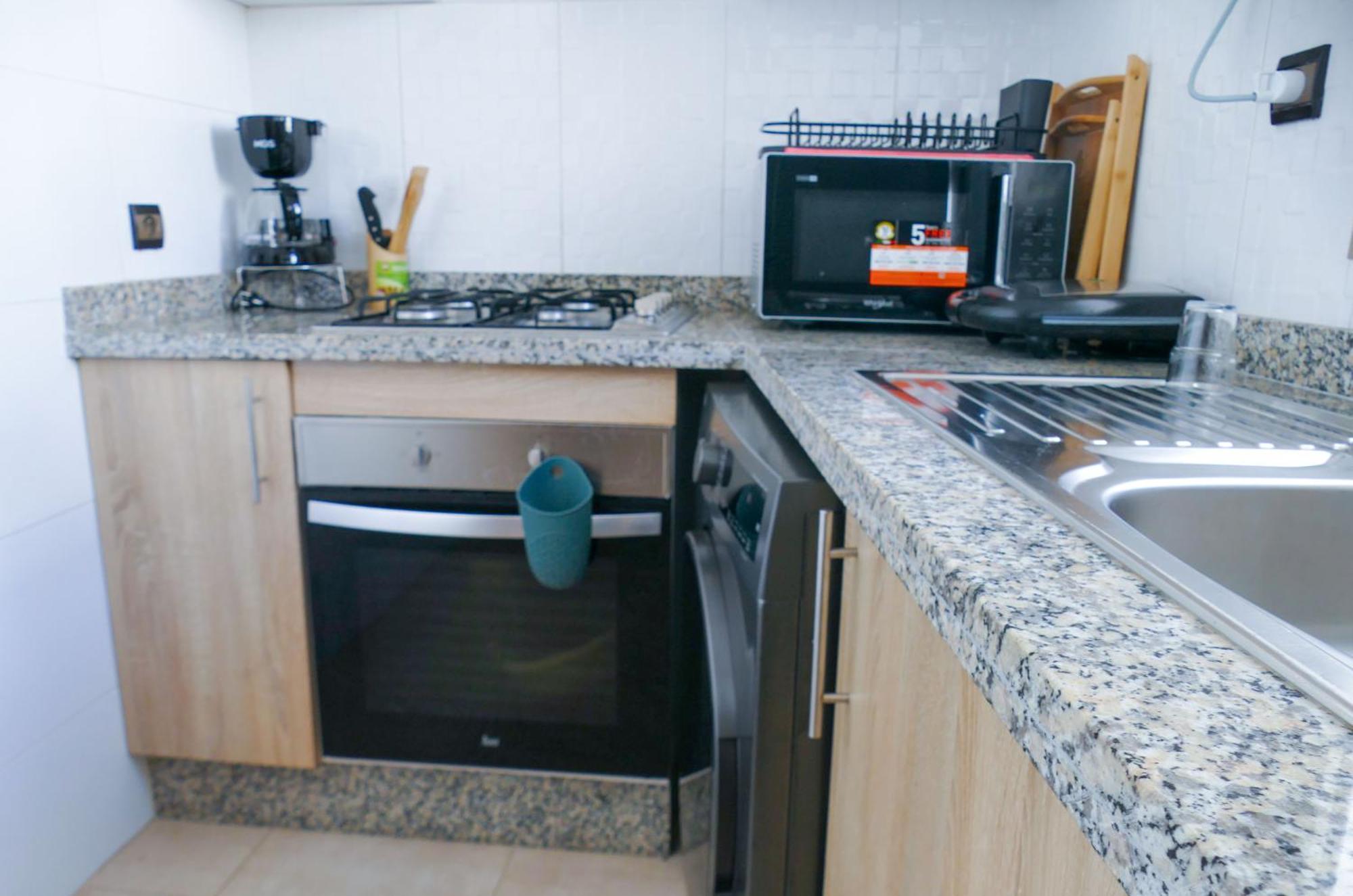 Appartement Equipe Haut Standing A Hassan Rabat Extérieur photo