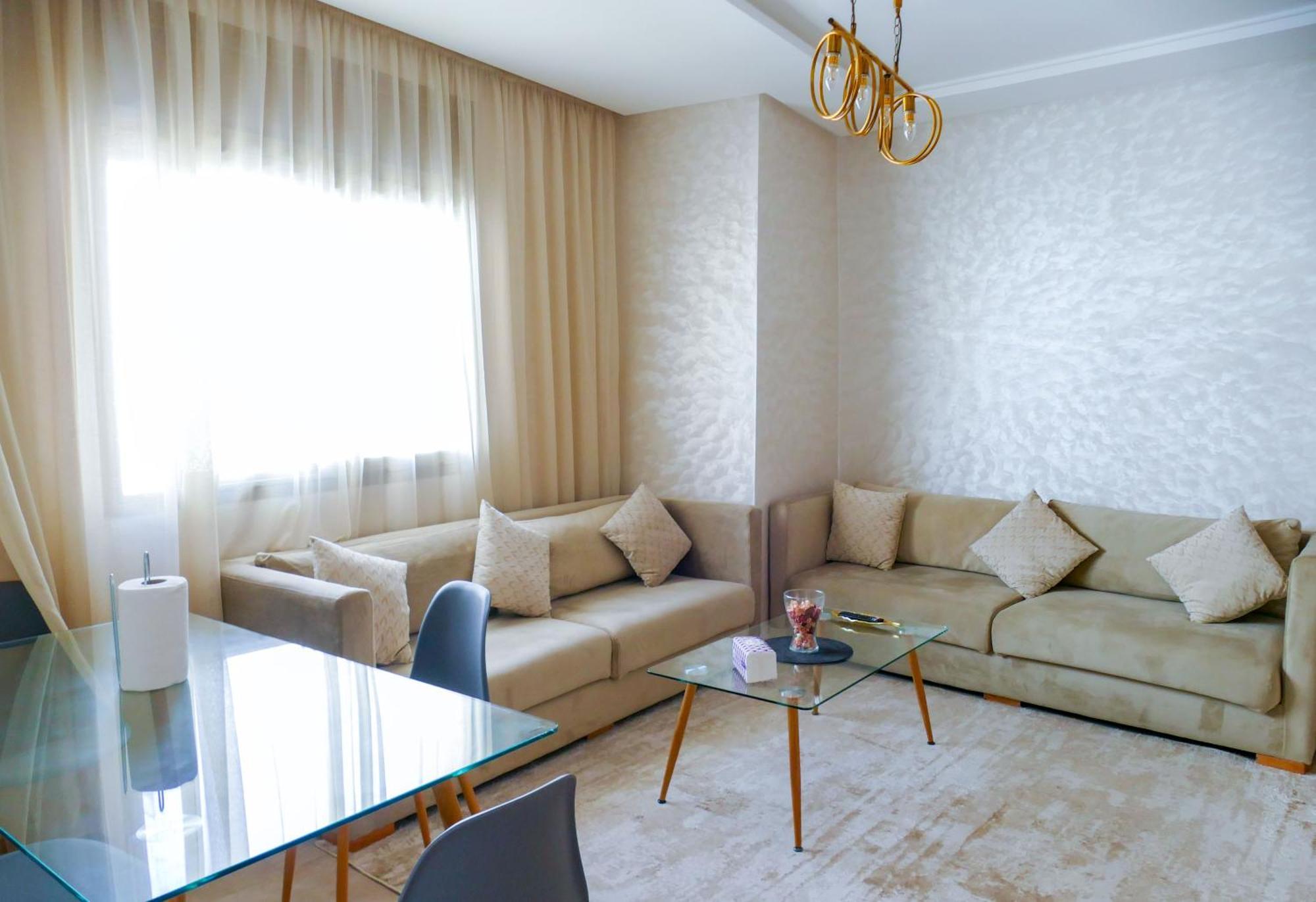 Appartement Equipe Haut Standing A Hassan Rabat Extérieur photo